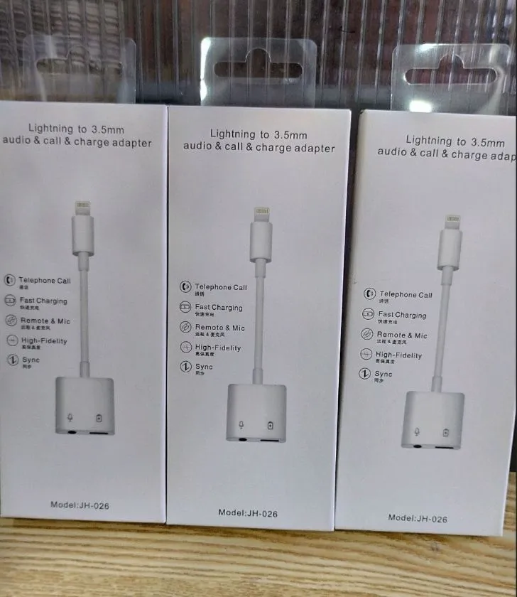 Lightning to 3.5mm