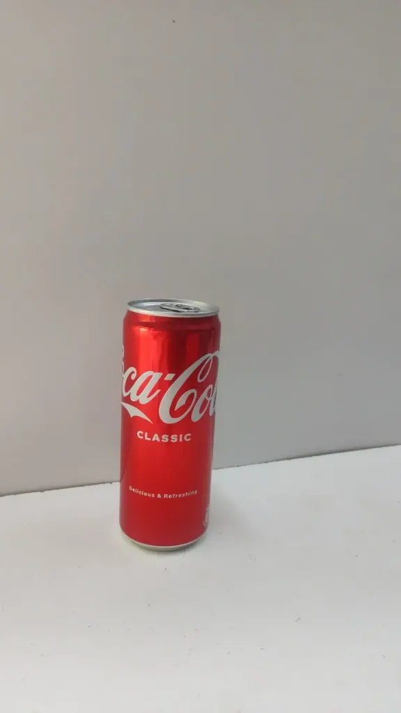 Cocacola သံ @ 330ml