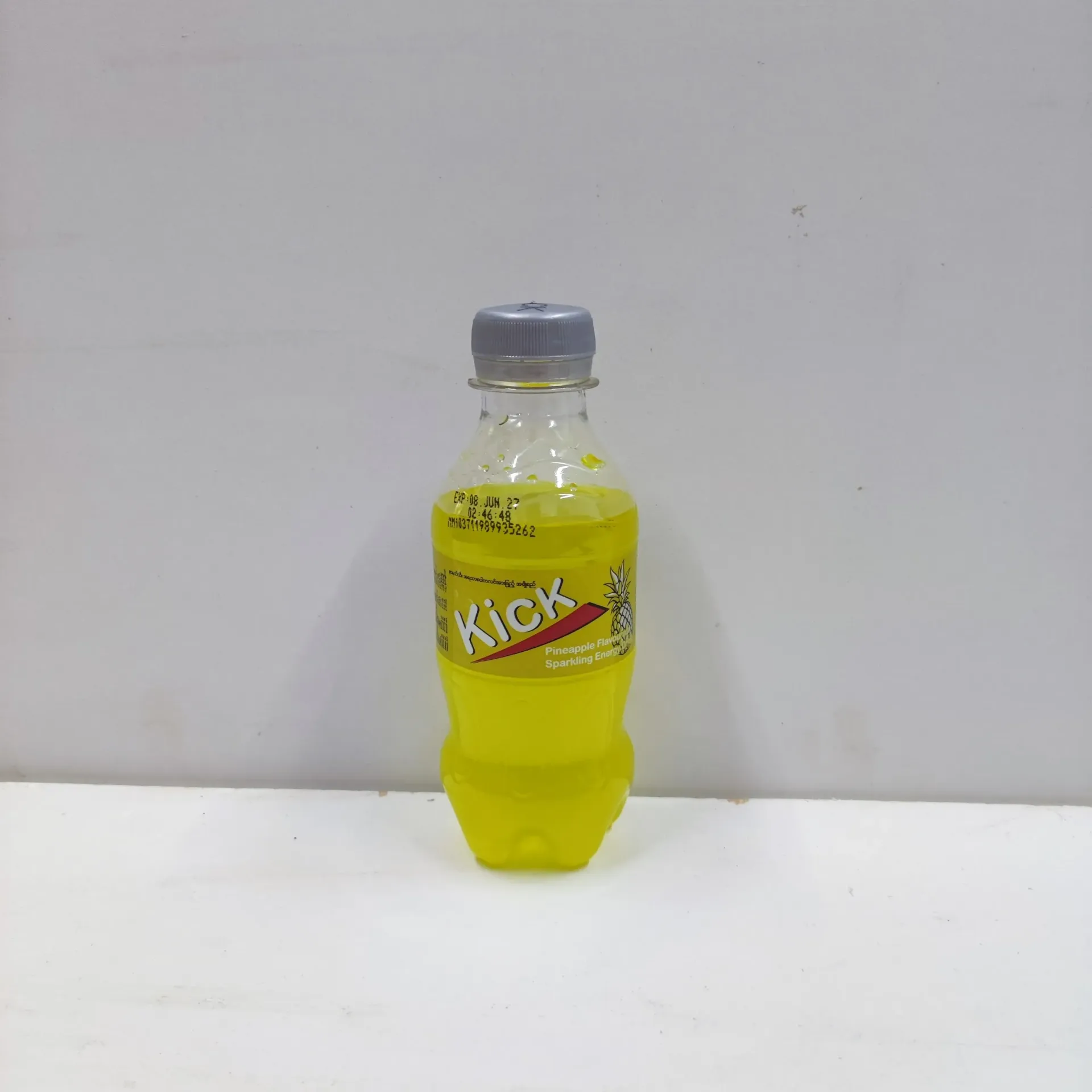 Kick pineapple@180ml