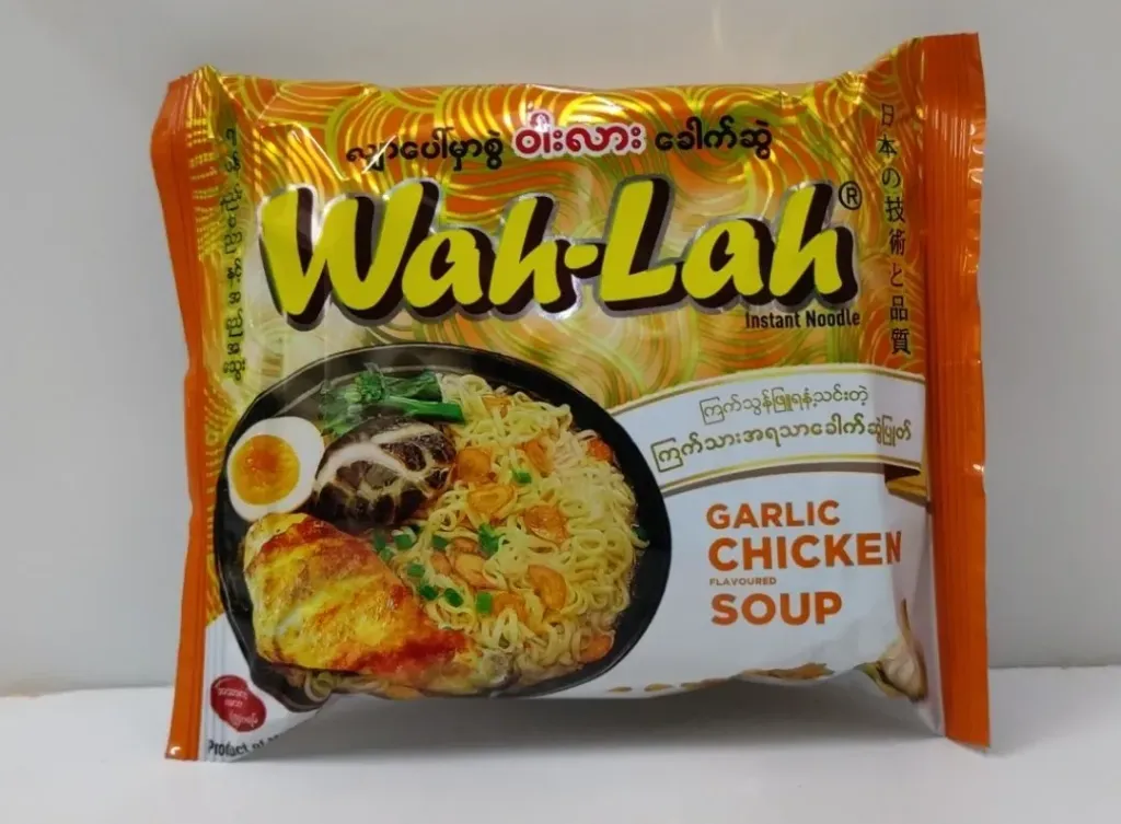Wah-Lah ကြက်သားအရသာခေါက်ဆွဲပြုတ်